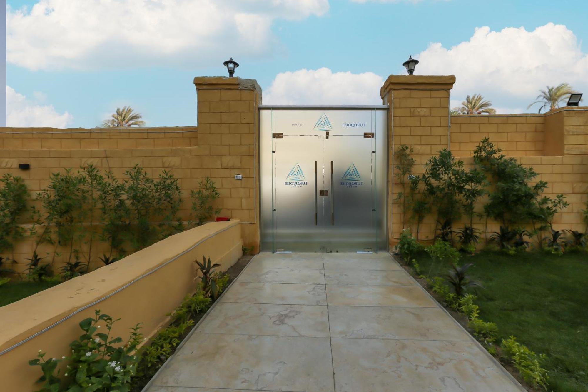 Turquoise Pyramids Gate Hotel City Centre Kafrat al Jabal ภายนอก รูปภาพ