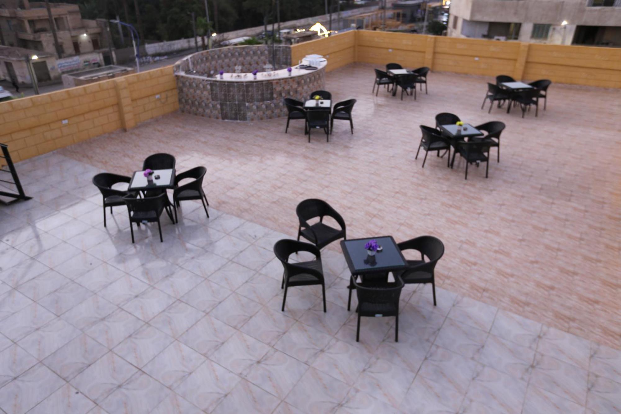 Turquoise Pyramids Gate Hotel City Centre Kafrat al Jabal ภายนอก รูปภาพ