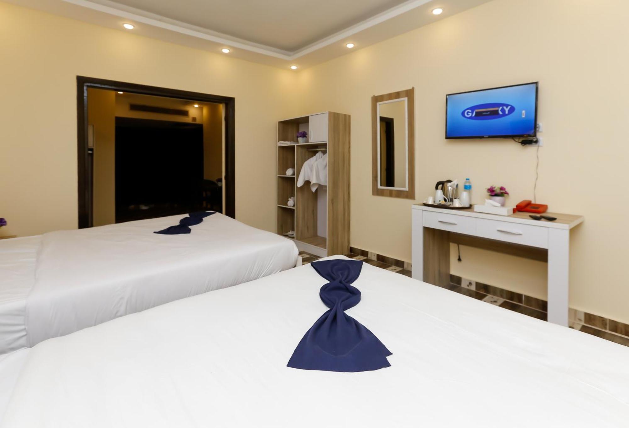 Turquoise Pyramids Gate Hotel City Centre Kafrat al Jabal ภายนอก รูปภาพ