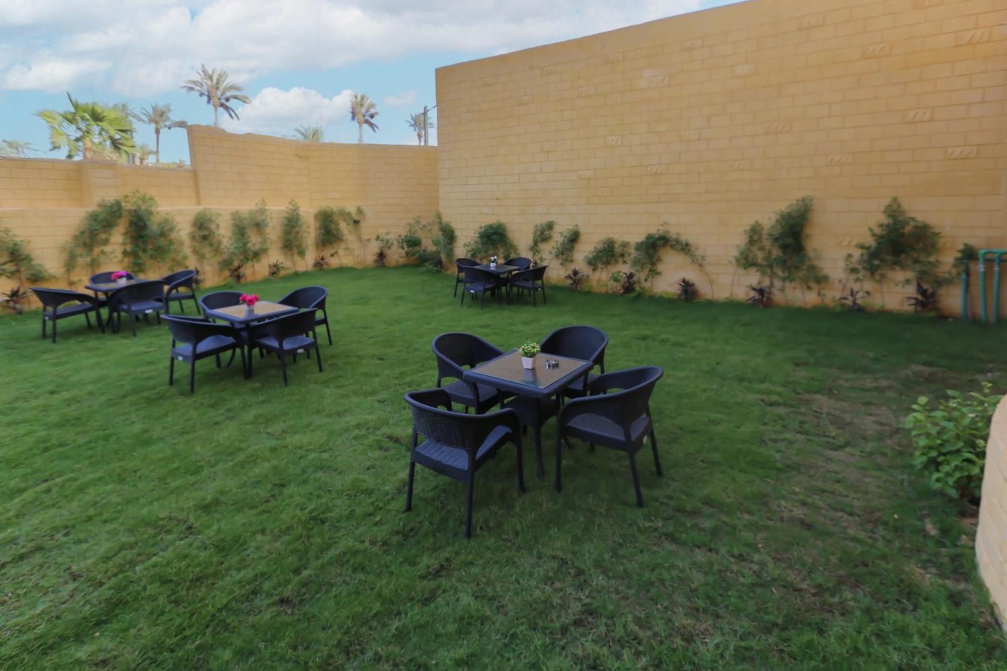 Turquoise Pyramids Gate Hotel City Centre Kafrat al Jabal ภายนอก รูปภาพ
