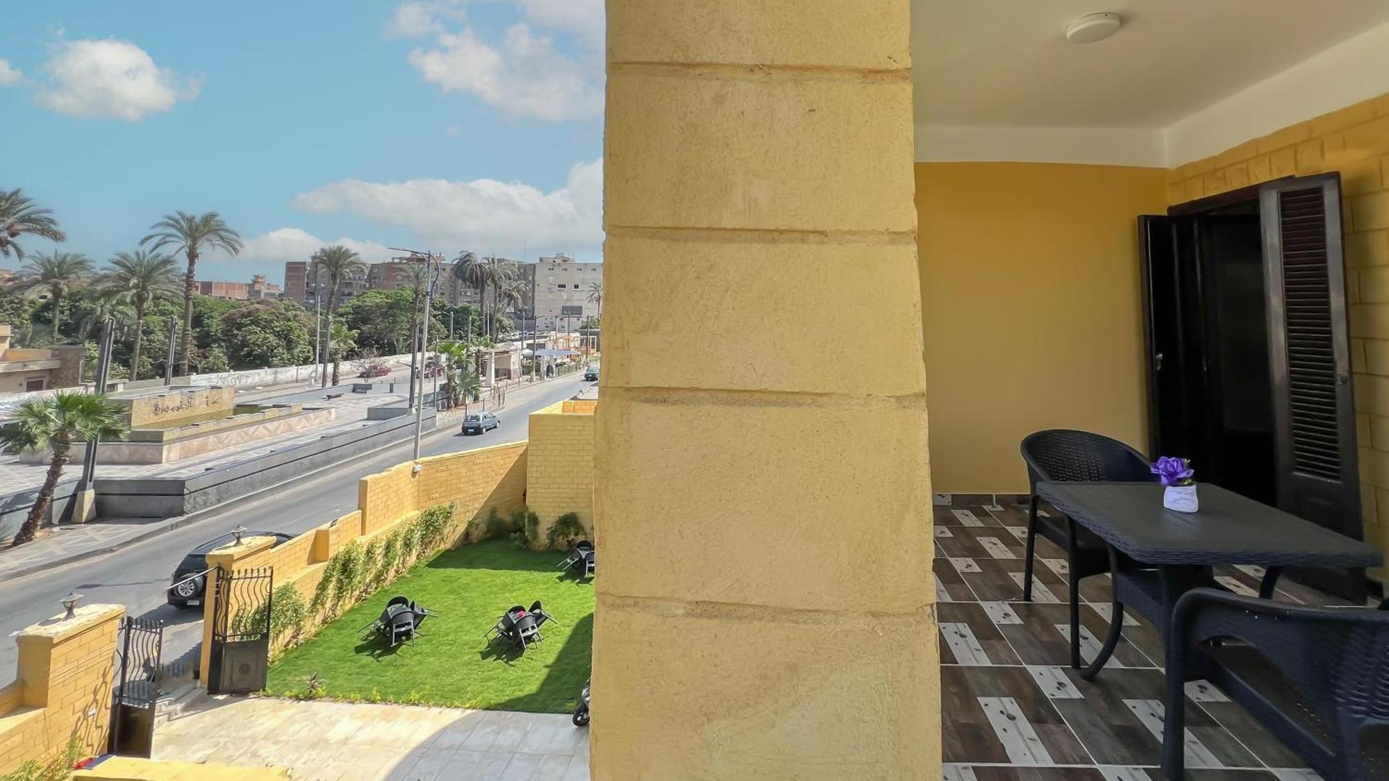 Turquoise Pyramids Gate Hotel City Centre Kafrat al Jabal ภายนอก รูปภาพ