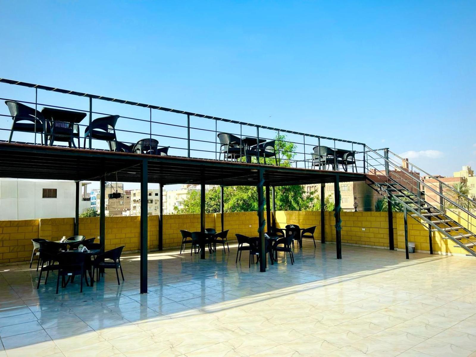Turquoise Pyramids Gate Hotel City Centre Kafrat al Jabal ภายนอก รูปภาพ